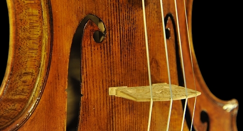 tonarelli C^A violin MAGICO
