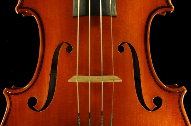 バイオリン