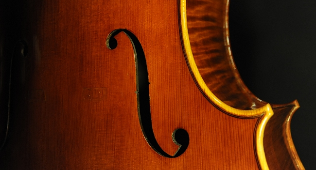 チェロ モンタニャーナ イタリア クレモナ マジコ