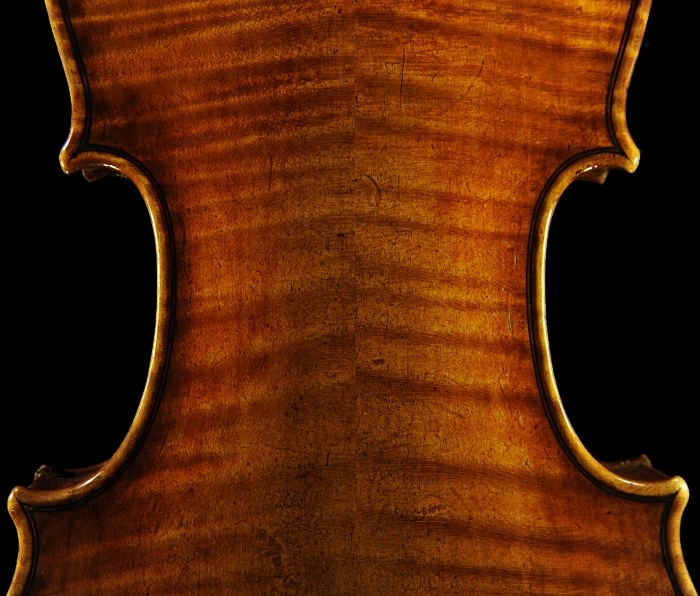 Stradivari MAGICO 