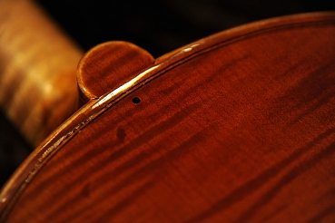 We know The Mechanism of Stradivari