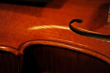 意大利，日本超级工艺的提琴 SANTO SPIRITO