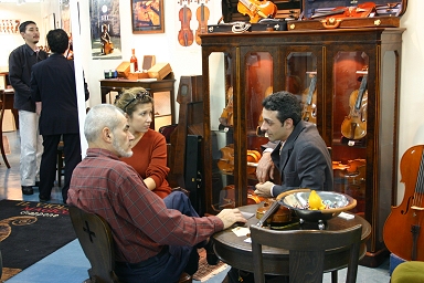 弦楽器フェアー JSIMA バイオリン展示会