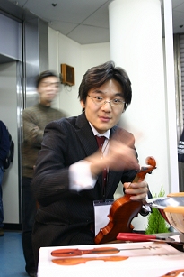 金岡貴善 バイオリン MAGICO マジコ