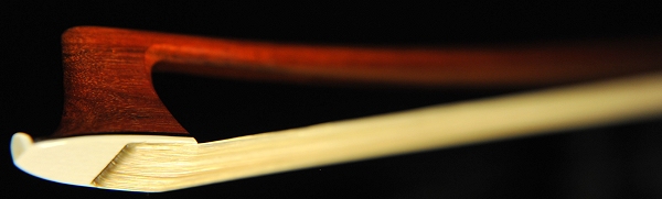 �M���[�� �| �`�F��