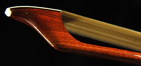 �M���[�� �| �`�F��