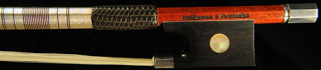 �M���[�� �| �o�C�I����