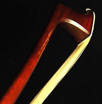 ギョーム 弓 チェロ Gold SAKURA