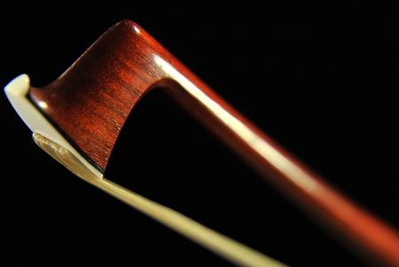 Guillaume Bow �o�C�I���� �| �����h