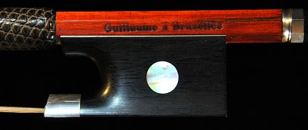 �M���[�� �| �o�C�I����