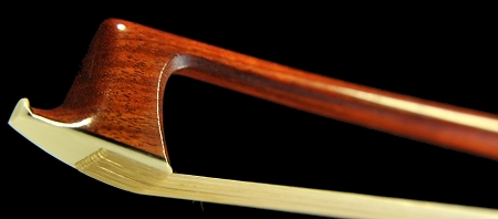 Guillaume Bow �o�C�I���� EXPO �����h