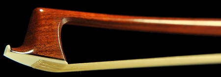 Guillaume Bow �o�C�I���� EXPO �����h