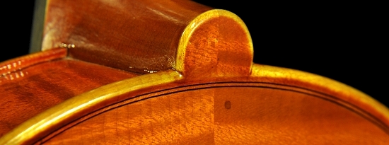 �J�k�[ �r�I�� �C�^���A �̔�