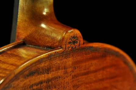 �G�h�K�[ ���X �N�����i �C�^���A �o�C�I����