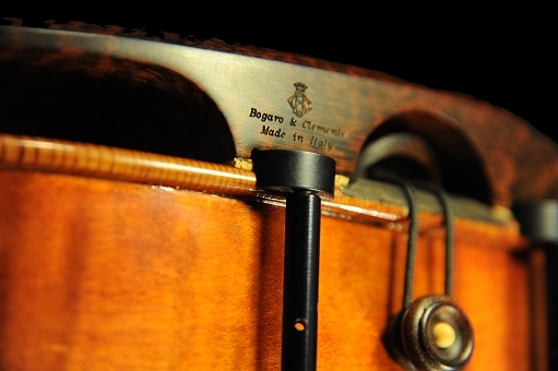 manuele civa viola MAGICO