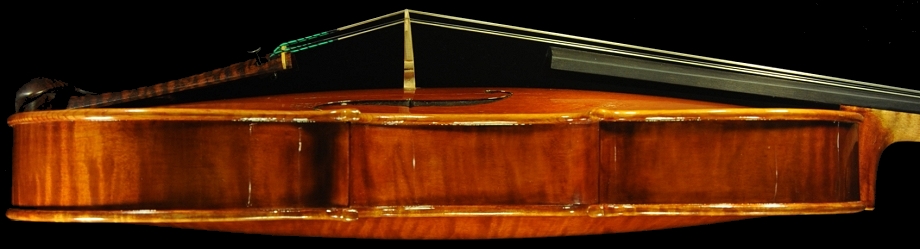 �r�I�� �}�k�G�� �`�[���@