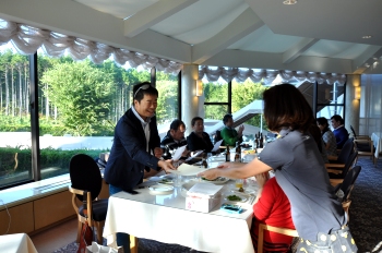 �����N�j �S���t