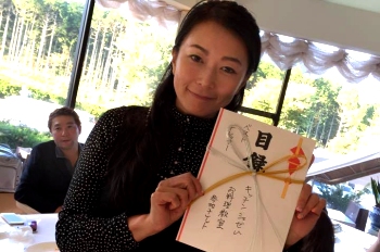 ���c���q �S���t