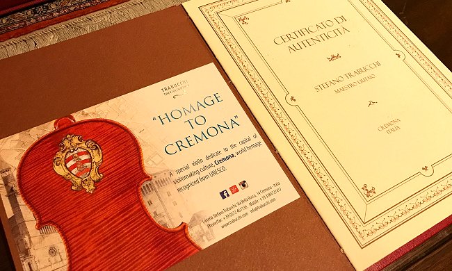 �R���N�V���� �o�C�I���� �g���u�b�L �}�W�R �C�^���A