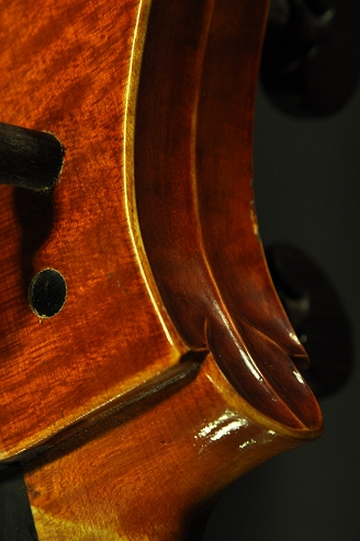 �C�^���A �`�F�� �f�B�r�A�b�W�� LABO