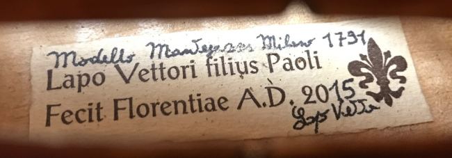 マジコ ヴィオラ ラポ ヴェットーリ イタリア