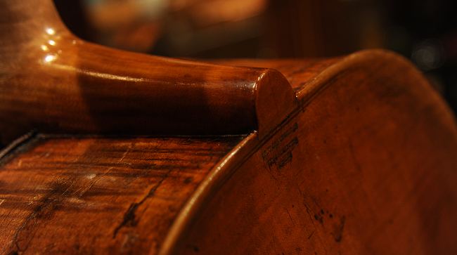 オールドイングリッシュ チェロ