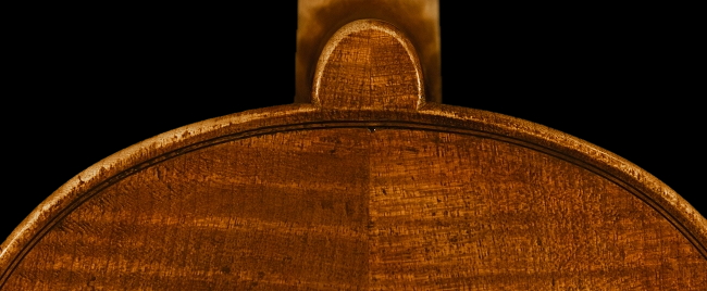 �}�W�R Cremona Violin