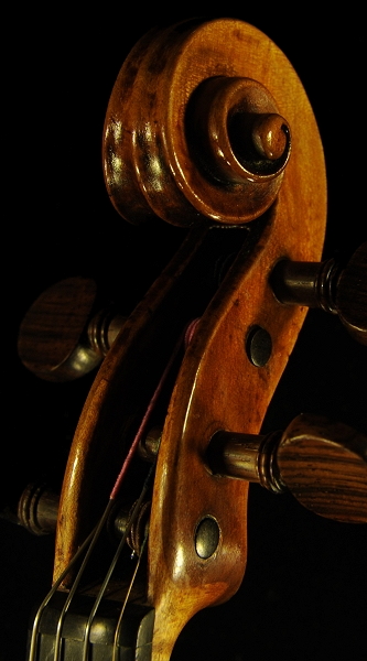 Violin Guarneri Cremona Italy MAGICO