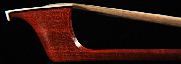 Guillaume �����h �`�F�� �| �摜